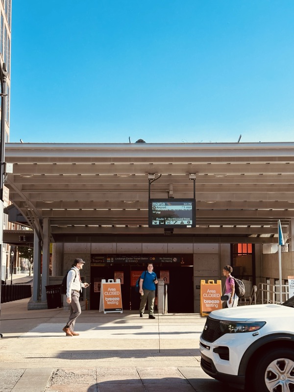 North Avenue Station — entrance with train arrival display